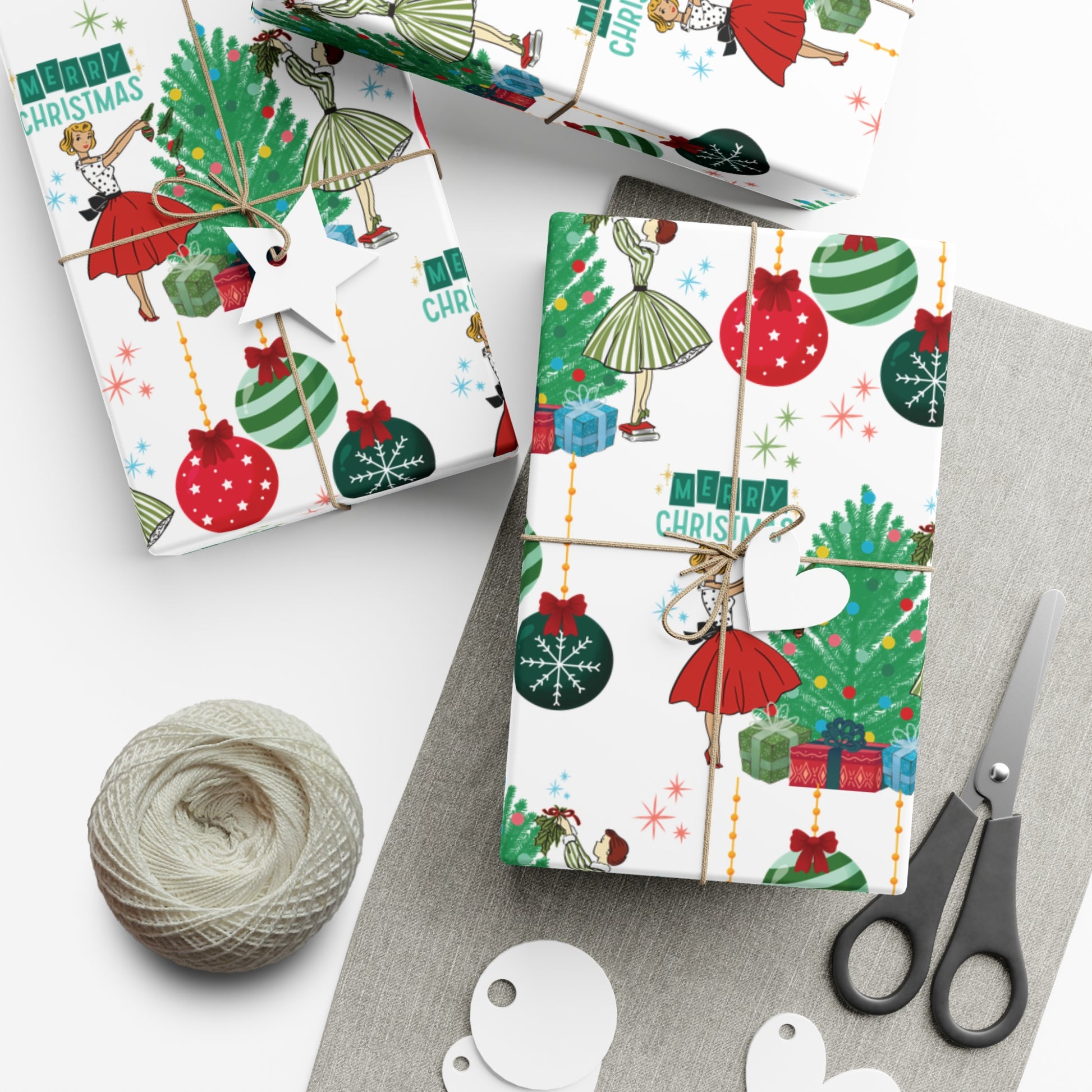 Retro Glam Christmas Wrapping Paper  50s Holiday Gift Wrap, Festive Fun Design for Stylish Presents, 3 Size Options Available Gift Mom
