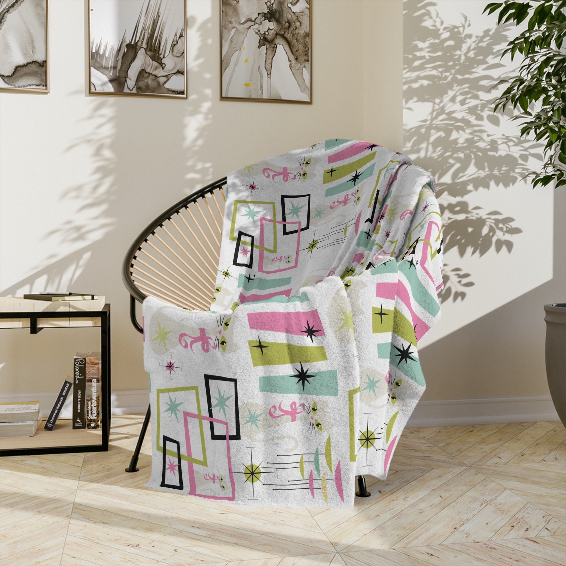 Pastel Atomic Kitty Cats Square Minky Blanket  Retro Mid-Century Modern Style for a Chic Throw in 60x50 & 80x60, Vintage Lightweight, Warm, Perfect for Home & Gift Giving Housewarming Gift Throw