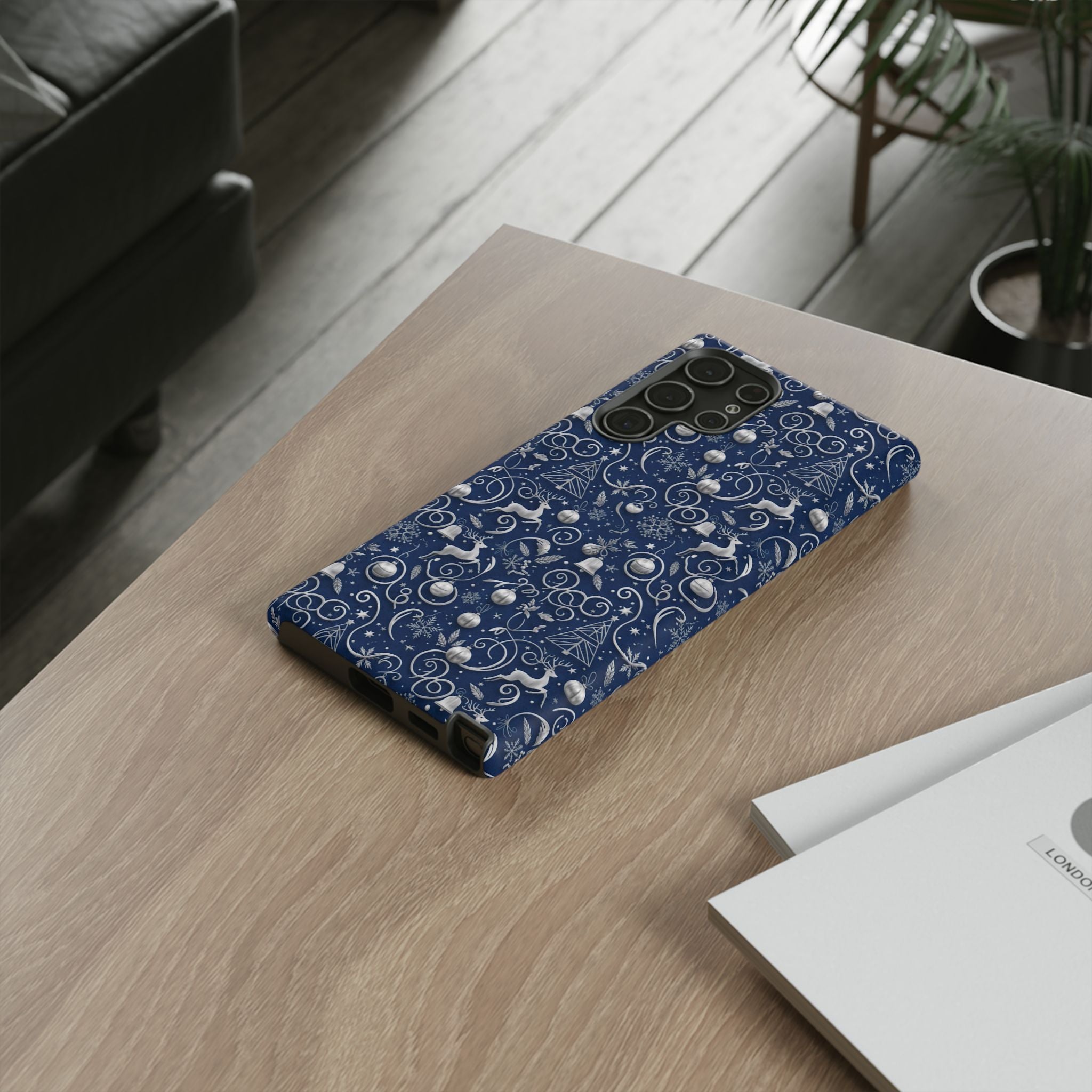 Coque Téléphone Noël Bleu & Argent – Motif Paillettes Festives pour iPhone 17, Tous iPhones & Galaxy | Cadeau MRSBYVALLE pour Elle