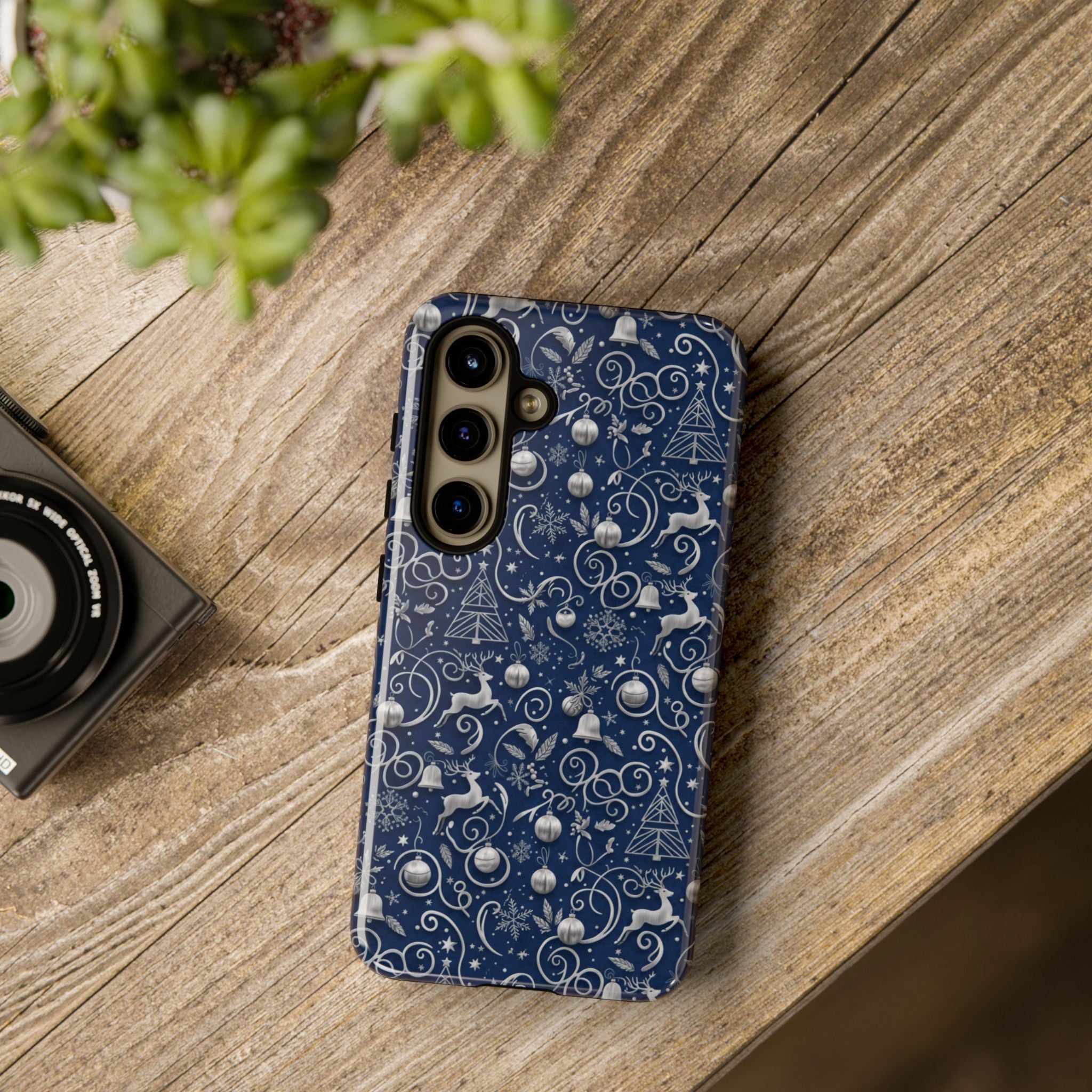 Coque Téléphone Noël Bleu & Argent – Motif Paillettes Festives pour iPhone 17, Tous iPhones & Galaxy | Cadeau MRSBYVALLE pour Elle
