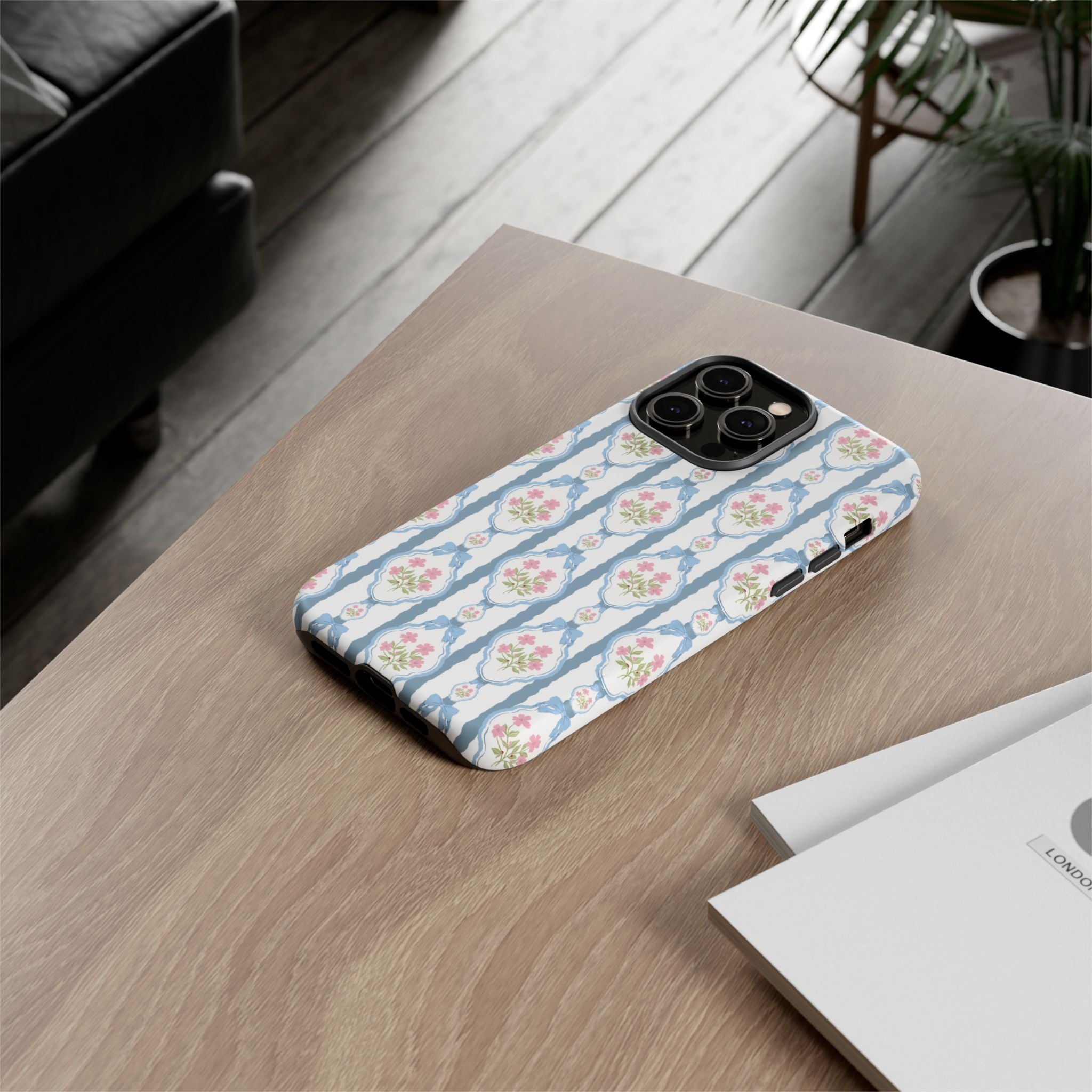 Coque de téléphone Vintage Nœud Bleu et Rose — Motif floral romantique « Tough Cases »