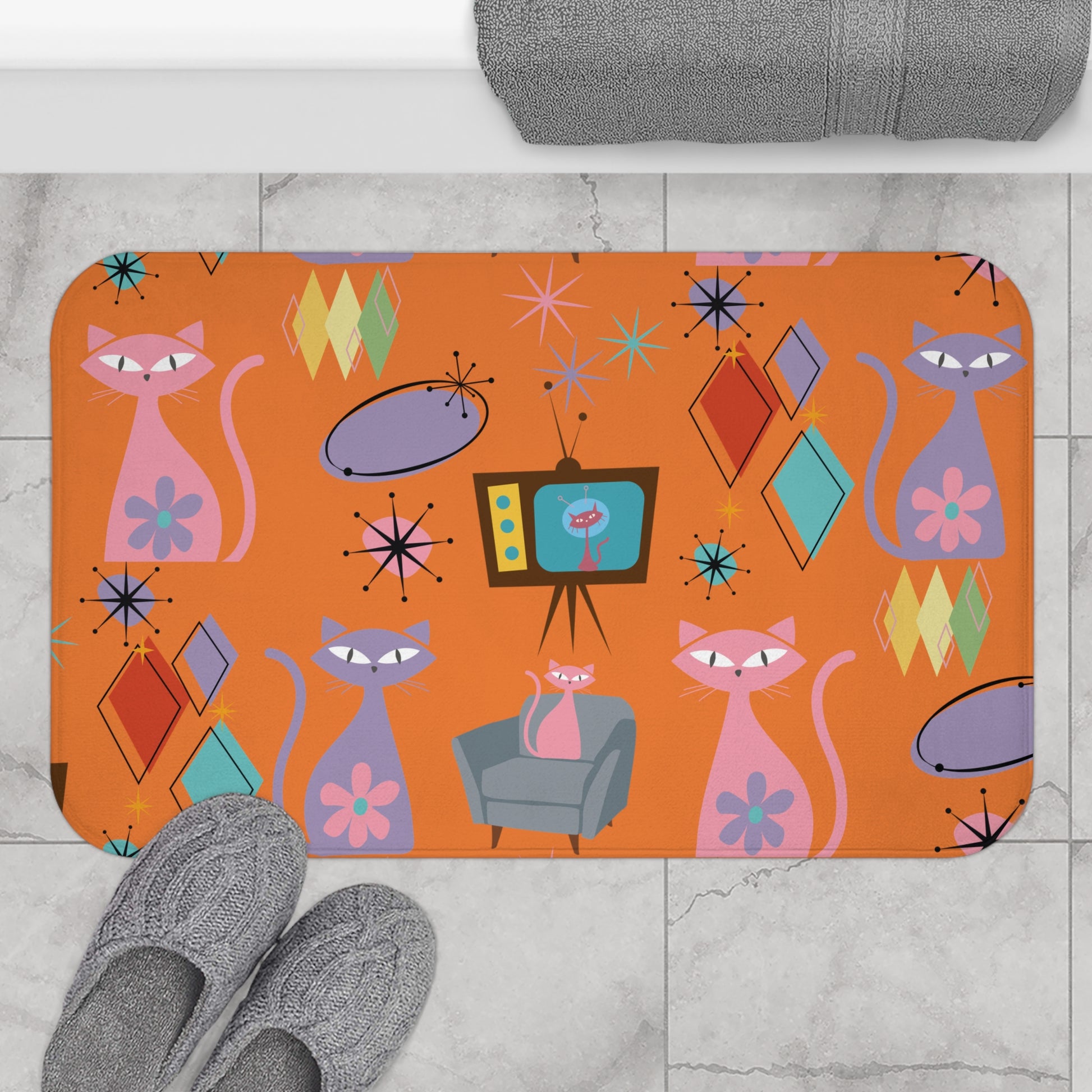 Atomic Cats Retro Bath Mat | Mid Century Modern 1950s Bathroom Decor | Vintage Starburst Cat Design for Funky, Stylish Bathrooms Comfort Home