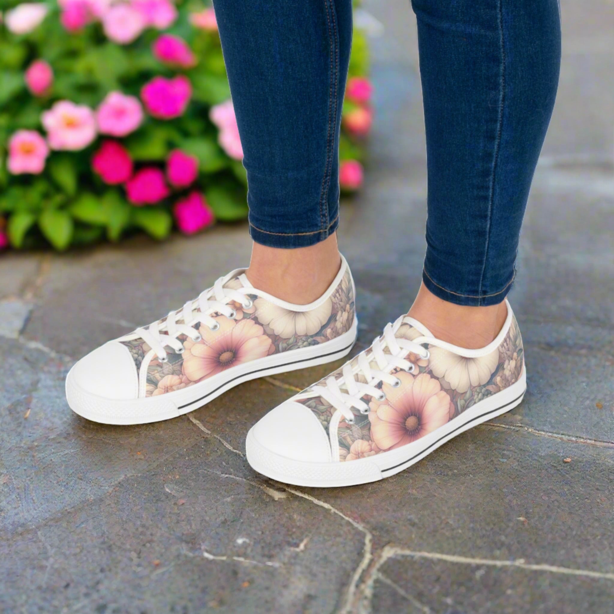 Floral Women's Low Top Sneakers Breathable Polyester Canvas, Lightweight Stylish Floral Pastel Design, Comfortable All-Day Wear, Perfect for Walking and Everyday Activities - MRSBYVALLE