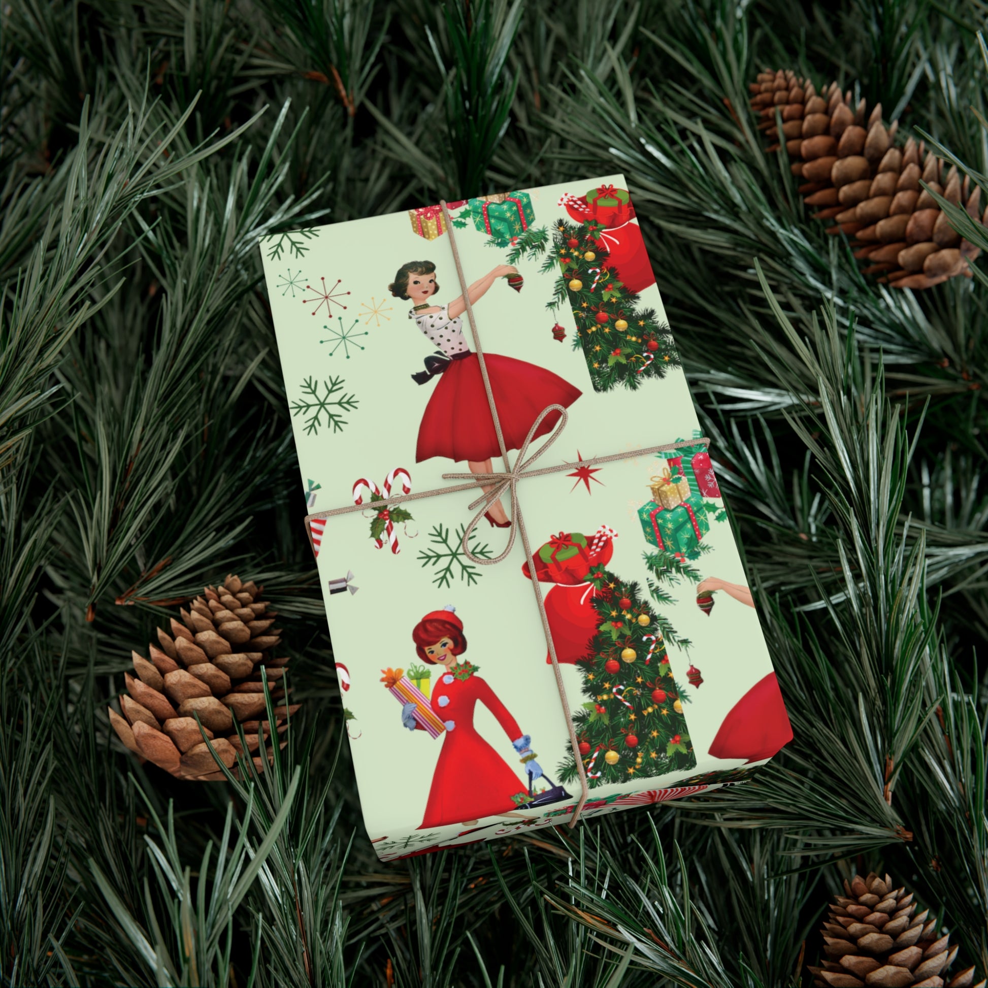 Vintage 50s Retro Christmas Wrapping Paper | Classic Holiday Designs | Nostalgic Gift Wrap | Mid-Century Holiday Patterns | Unique Retro Christmas Decorations | Festive Retro Style Christmas - MRSBYVALLE