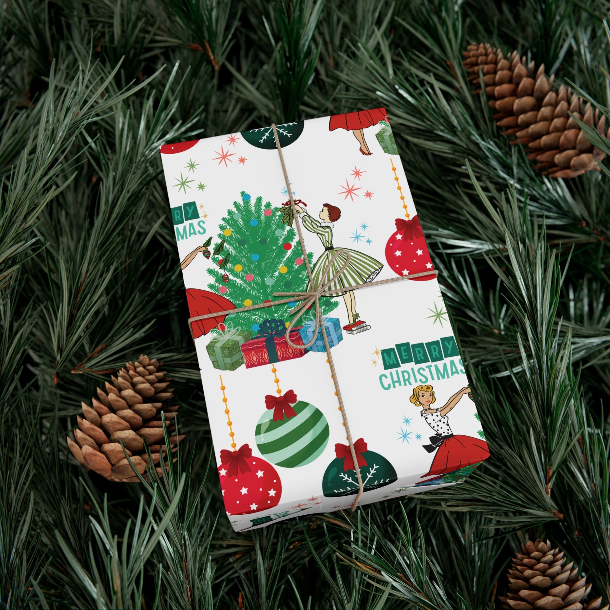 Retro Glam Christmas Wrapping Paper  50s Holiday Gift Wrap, Festive Fun Design for Stylish Presents, 3 Size Options Available Gift Mom
