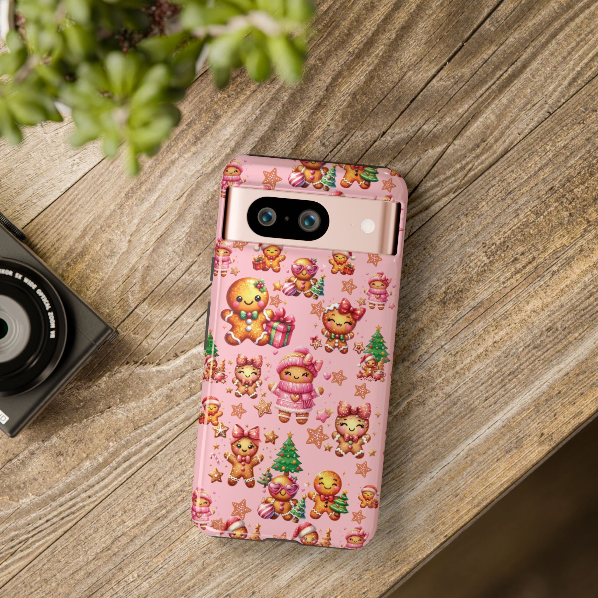 Coque de téléphone en forme de petite fille pain d'épices rose adorable, ambiance girly pour les fêtes, esthétique douce de Noël, idée cadeau mignonne et festive pour elle, housse de protection amusante