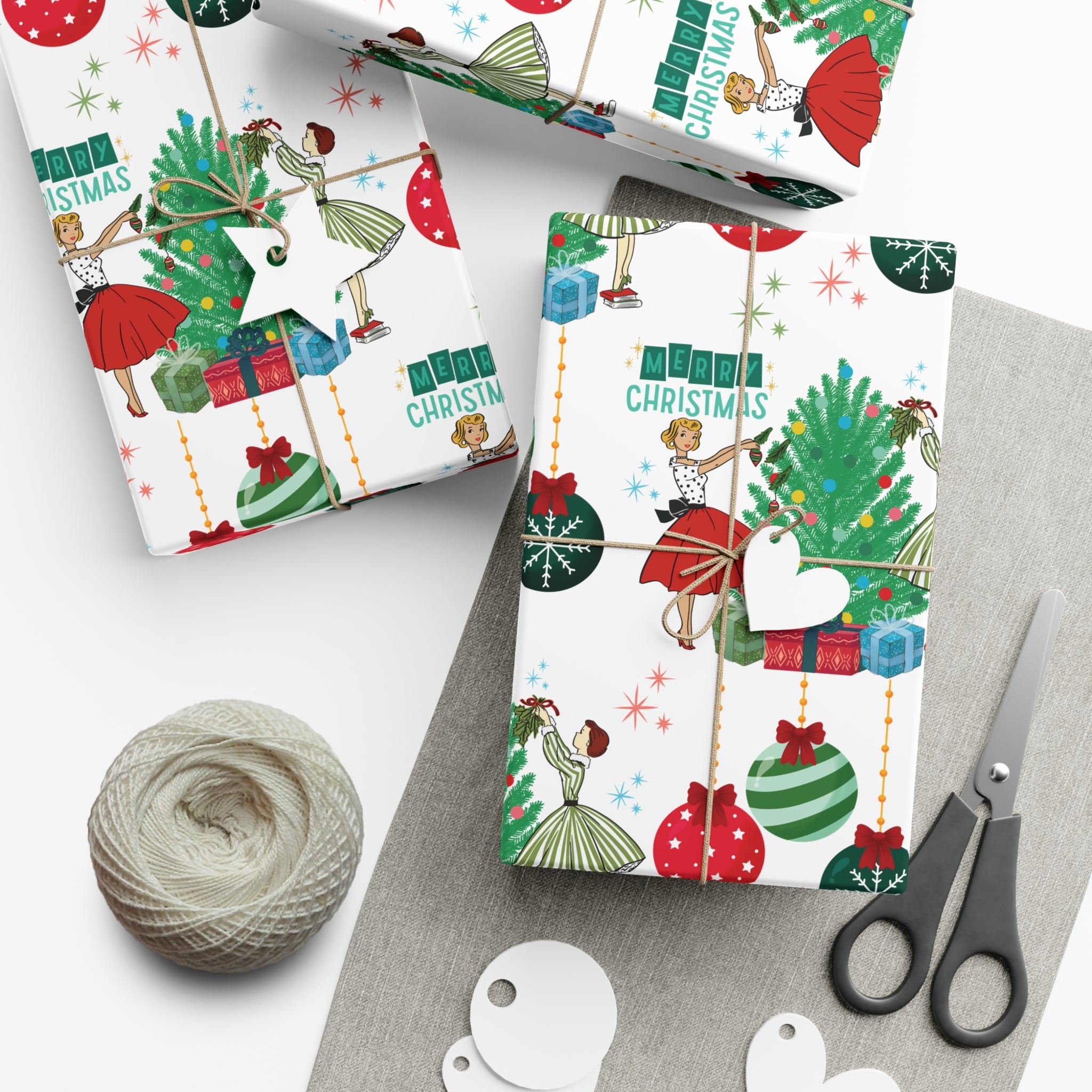 Retro Glam Christmas Wrapping Paper  50s Holiday Gift Wrap, Festive Fun Design for Stylish Presents, 3 Size Options Available Gift Mom