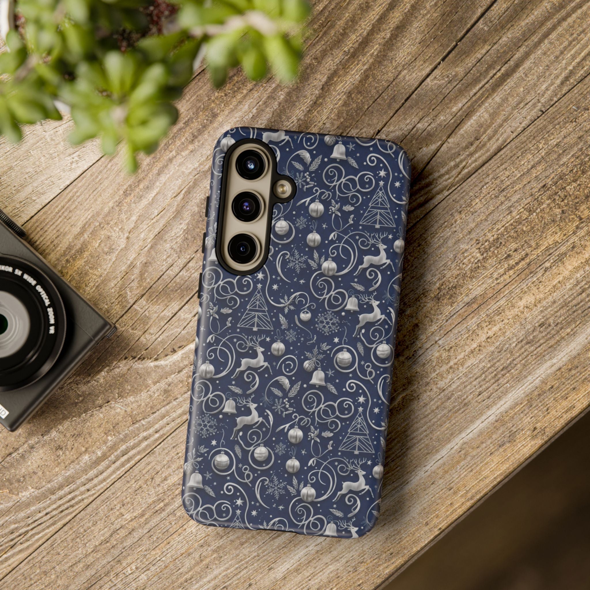 Coque Téléphone Noël Bleu & Argent – Motif Paillettes Festives pour iPhone 17, Tous iPhones & Galaxy | Cadeau MRSBYVALLE pour Elle
