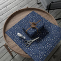 Emballage Cadeau de Noël Bleu et Argent Élégant – Feuilles et Rouleaux de Papier Cadeau Festif | MRSBYVALLE