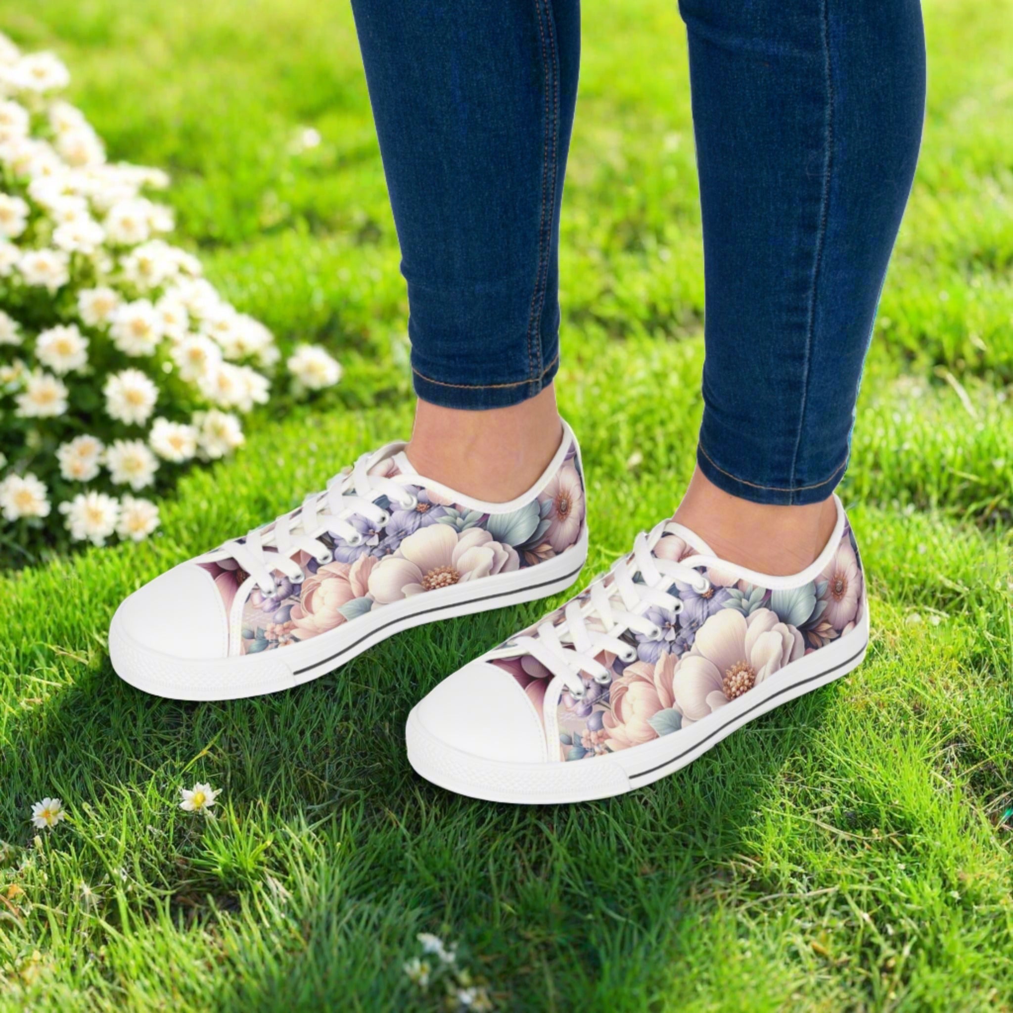 Women's Low Top Sneakers Breathable Polyester Canvas, Lightweight Stylish Floral Pastel Design, Comfortable All-Day Wear, Perfect for Walking and Everyday Activities - MRSBYVALLE