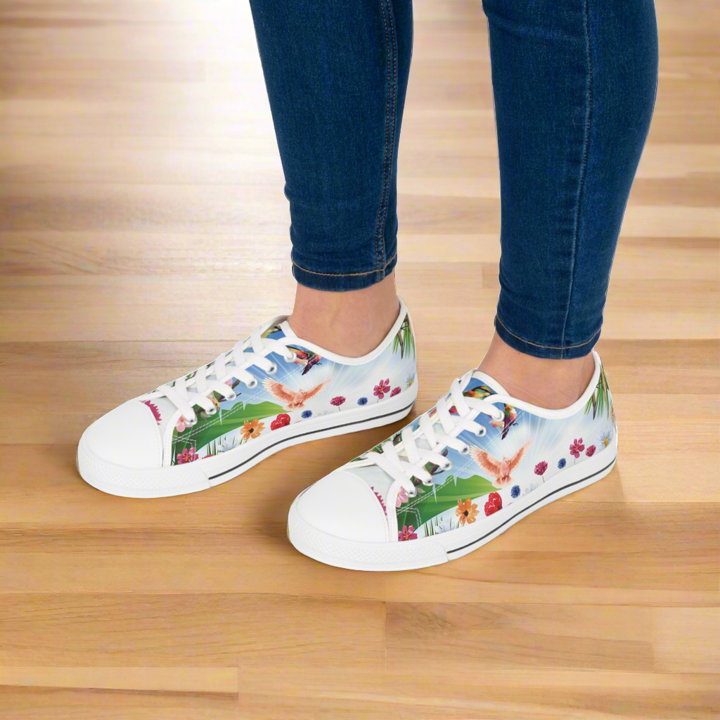 Tropical Birds Women's Low Top Sneakers Breathable Polyester Canvas, Lightweight Stylish Comfortable All-Day Wear, Perfect for Walking and Everyday Activities - MRSBYVALLE