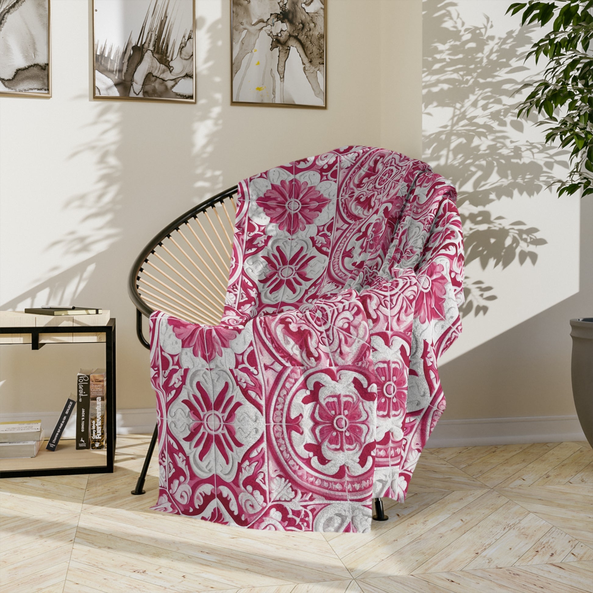Pink Throw Ultra-Soft Minky Blanket Cozy Comfort Blanket with Pink and White Mediterranean Design for Elegant Home Decor Plush Microfiber for Maximum Comfort Blanket, Perfect for Snuggling Decor, Cozy All-Season Warmth, Housewarming Gift Throw - MRSBYVALLE