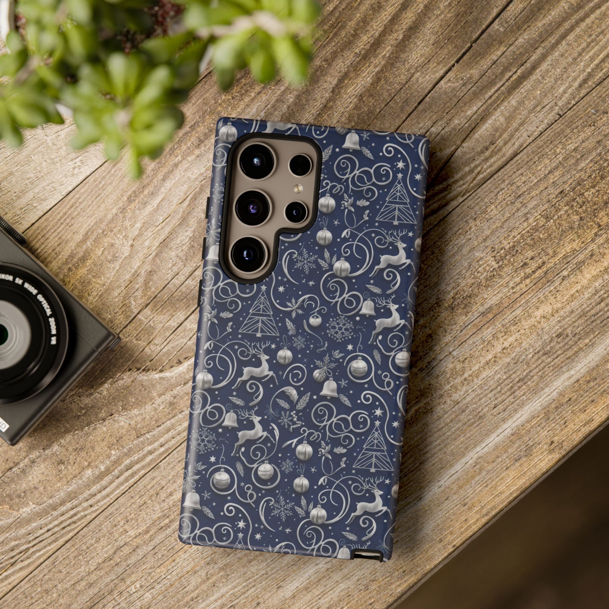 Coque Téléphone Noël Bleu & Argent – Motif Paillettes Festives pour iPhone 17, Tous iPhones & Galaxy | Cadeau MRSBYVALLE pour Elle