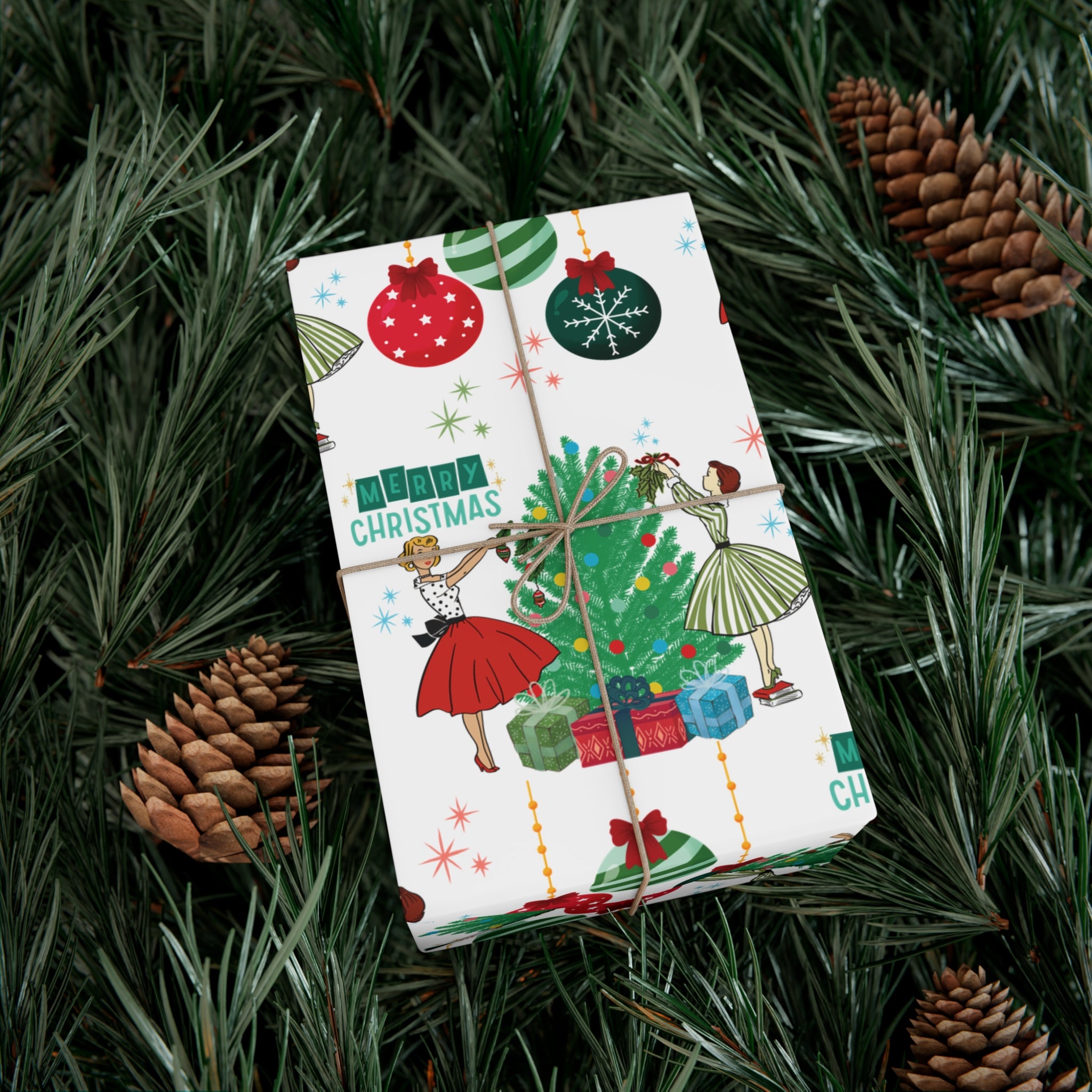 Retro Glam Christmas Wrapping Paper  50s Holiday Gift Wrap, Festive Fun Design for Stylish Presents, 3 Size Options Available Gift Mom