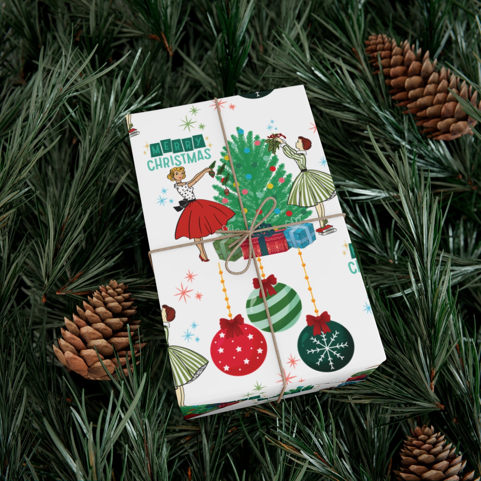 Retro Glam Christmas Wrapping Paper  50s Holiday Gift Wrap, Festive Fun Design for Stylish Presents, 3 Size Options Available Gift Mom