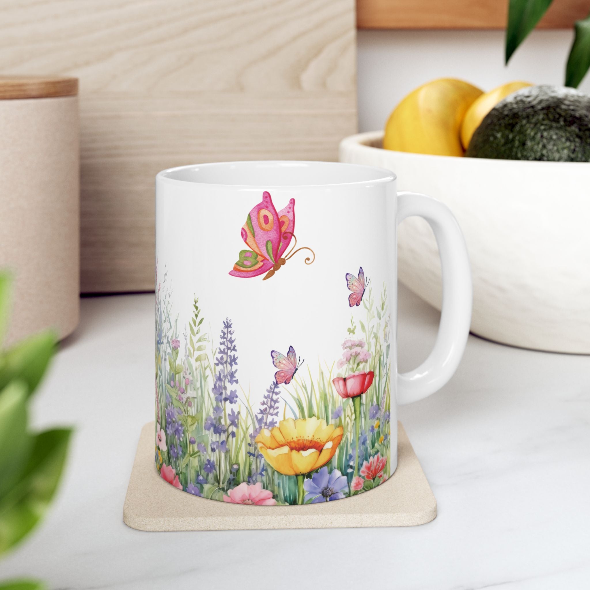 Mug Fleurs Sauvages et Papillons - 325 ml et 444 ml | Tasse à Café Florale pour Thé, Chocolat Chaud | Cadeau Inspiré de la Nature pour les Amateurs de Papillons et de Fleurs
