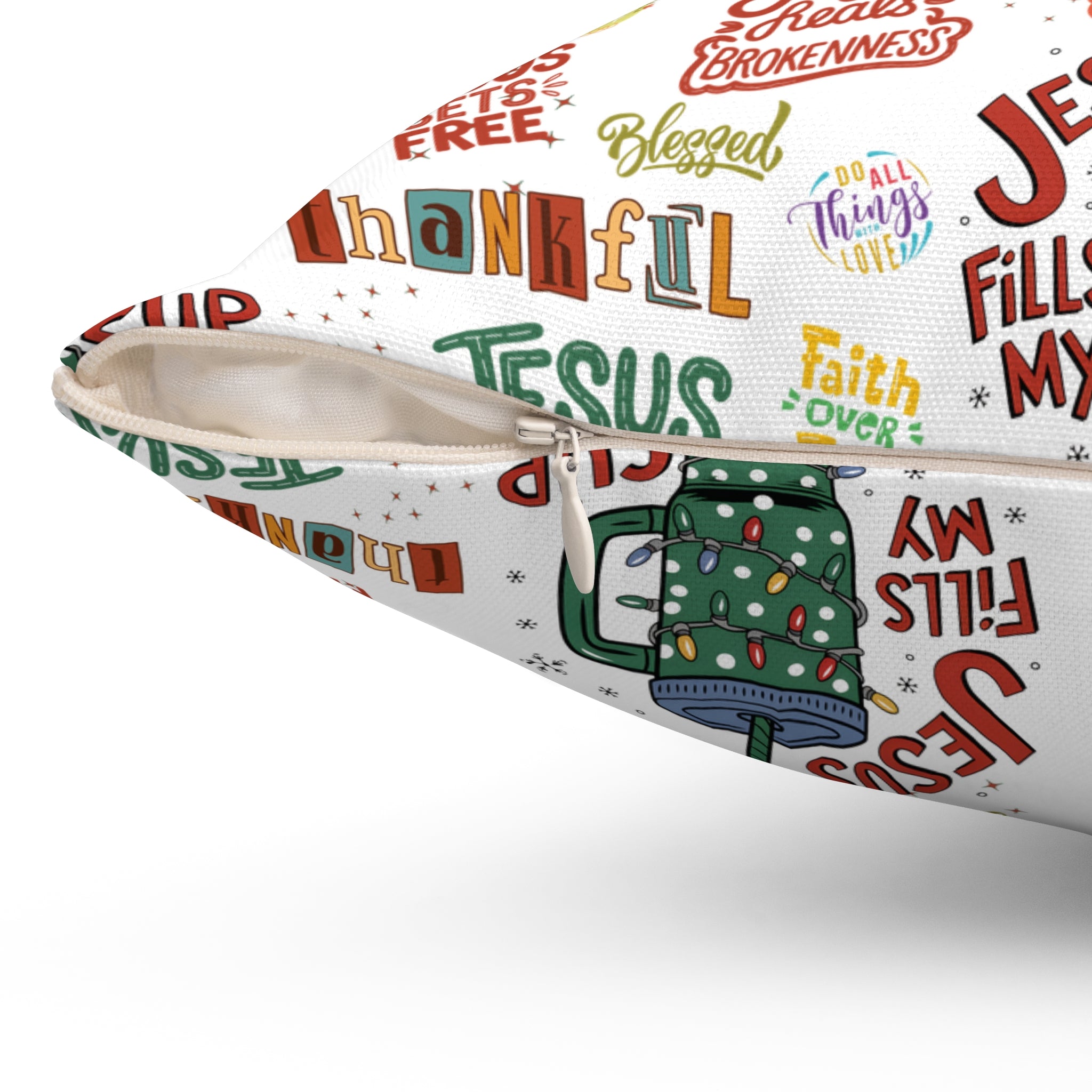 Coussin carré "Jesus Fills My Cup" – Verset biblique inspirant et affirmation chrétienne – Coussin décoratif pour la maison ou le bureau – Cadeau pour pasteur