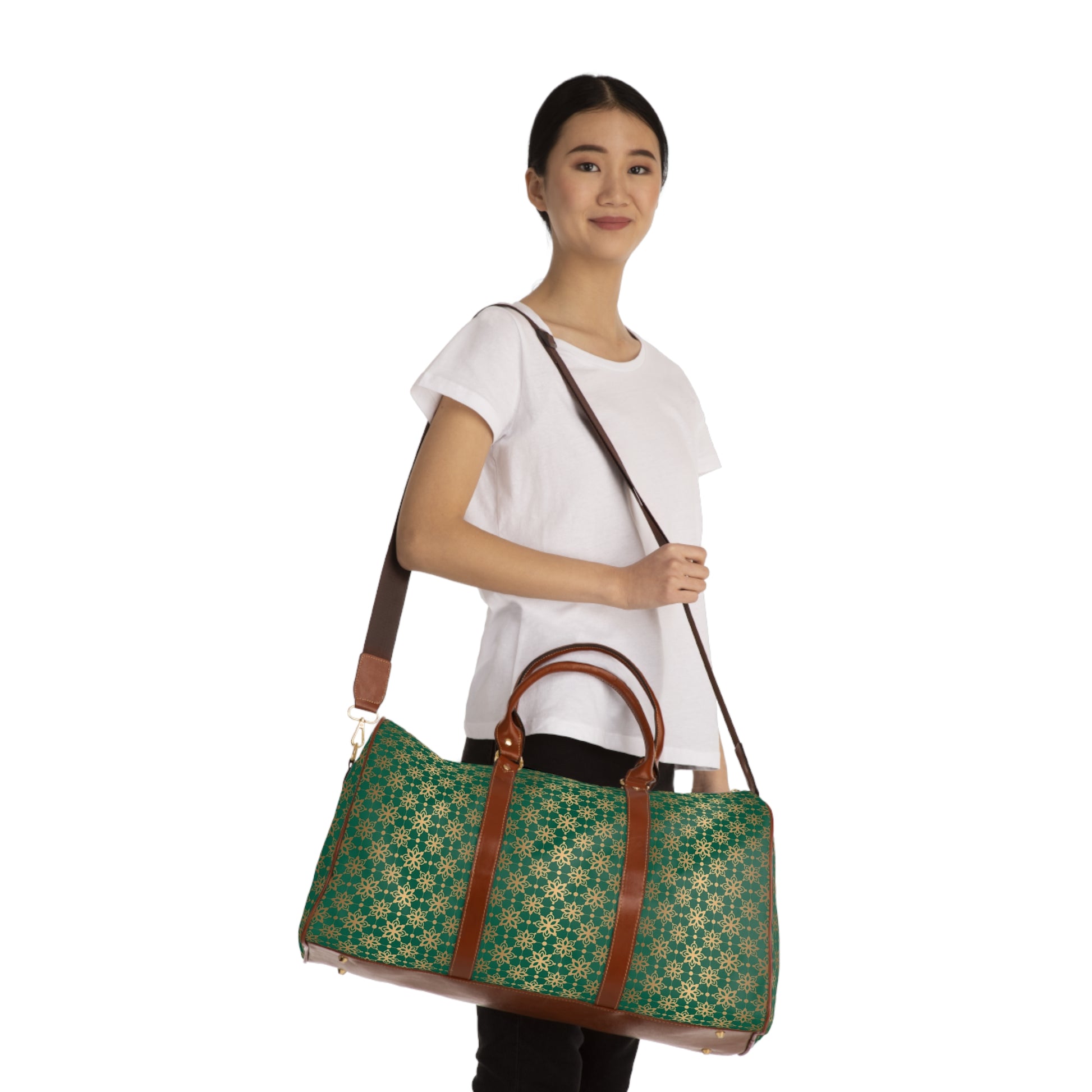 Elegant Green Travel Bag with Gold Accents Perfect for Holiday Trips & Weekend Getaways – Stylish & Durable Overnight Bag for Luxurious and Chic Travel - MRSBYVALLE