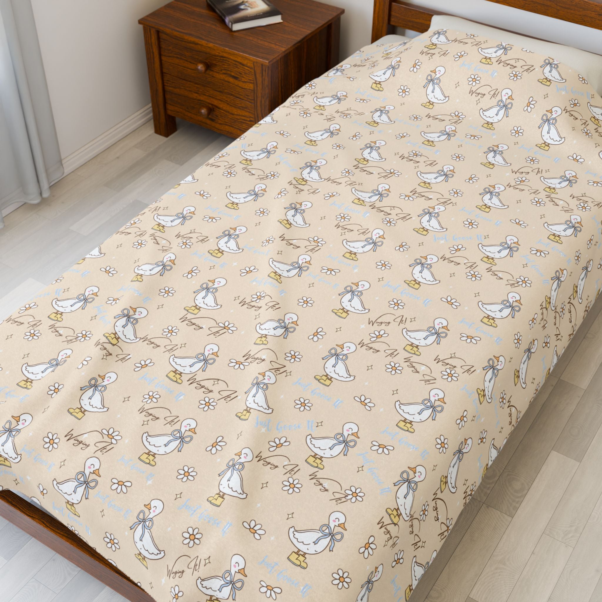 Velveteen Plush Blanket, Silly Goose Design, Funny Animal Print Throw, Cozy Bedding, Cute Kids Bedroom Decor, Comfy Sofa Couch