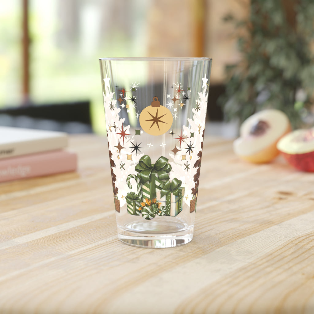 16oz Christmas Tree Pint Glass, Brown Holiday Glassware, Rustic Xmas Drink Cup, Festive Winter Bar Decor, Holiday Gift for Him, Cozy Christmas Vibes
