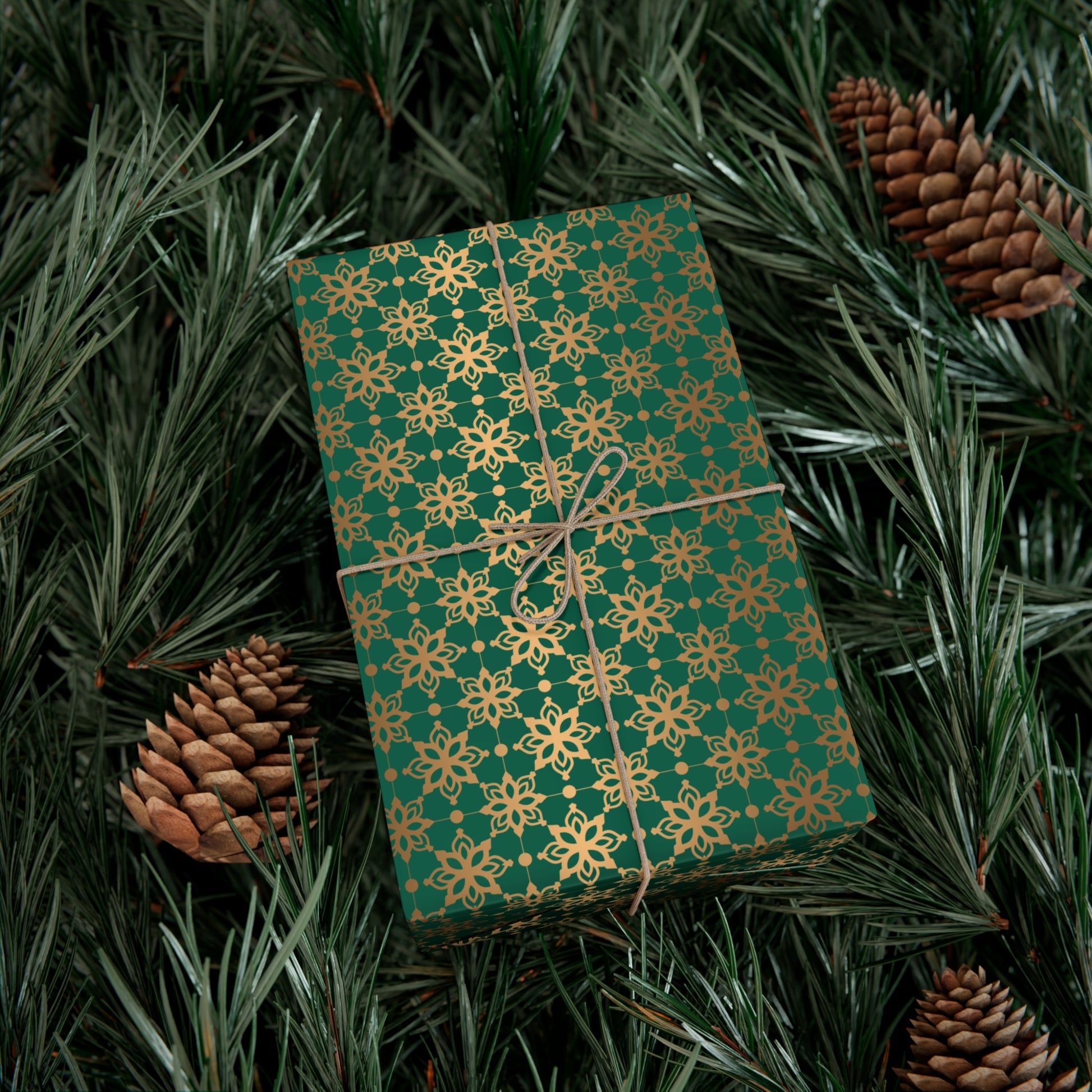 Elegant Luxuries Emerald Green Wrapping Paper with Gold Accents Perfect for Christmas Gifts, Weddings, & Special Occasions – Premium Quality Gift Wrap for Luxurious Presentation - MRSBYVALLE