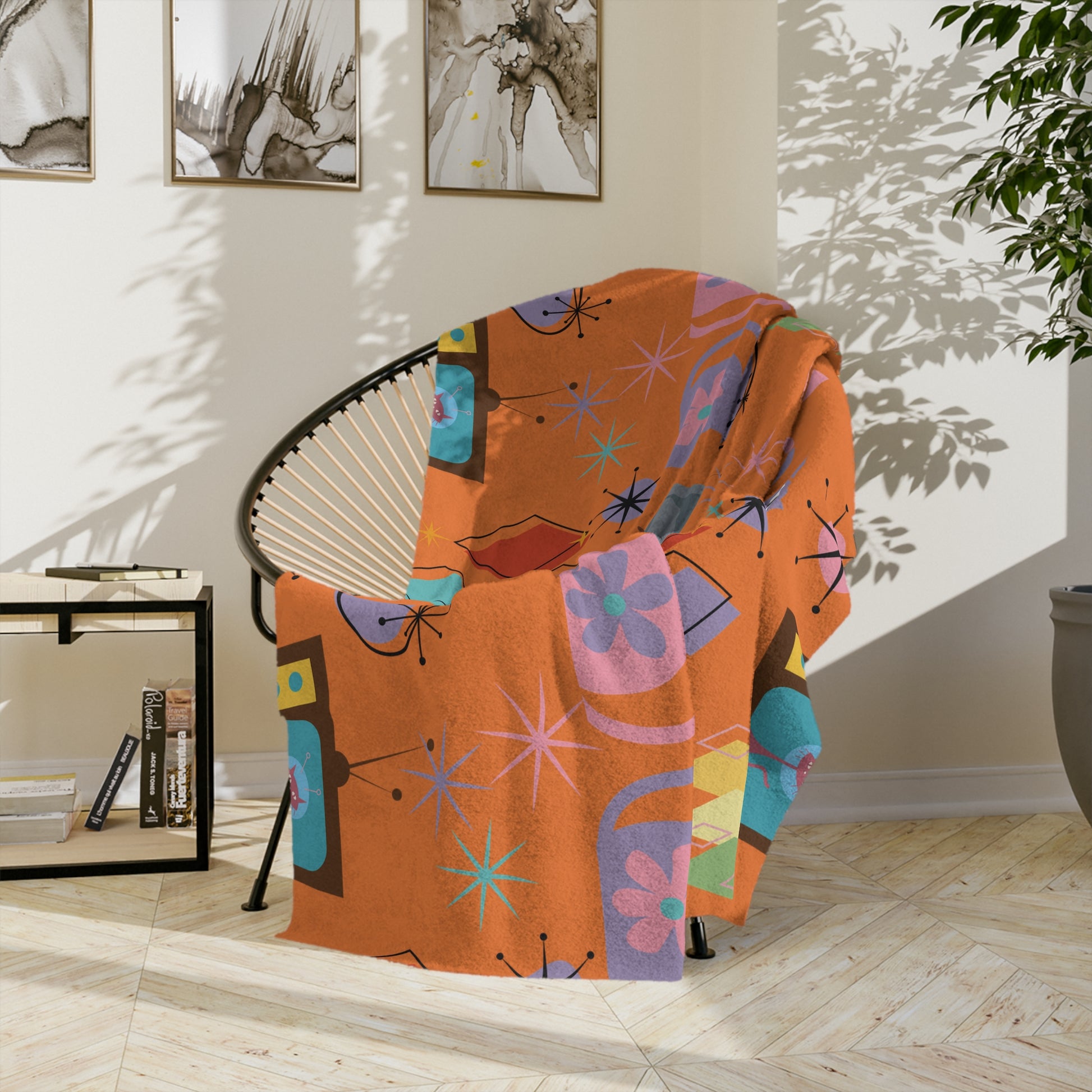 Atomic Cats Retro Blanket | Mid Century Modern Throw with 1950s Starburst Design | Cozy Vintage Cat Lover Gift for Sofa, Bed, or Lounge Chair