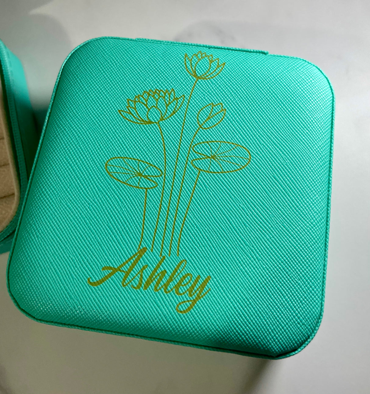 Birth Flower and Name Custom Laser-Engraved Travel Jewelry Box - Compact Square Earring Organizer, Ideal Bridesmaid Gifts for Sister or Friend - MRSBYVALLE