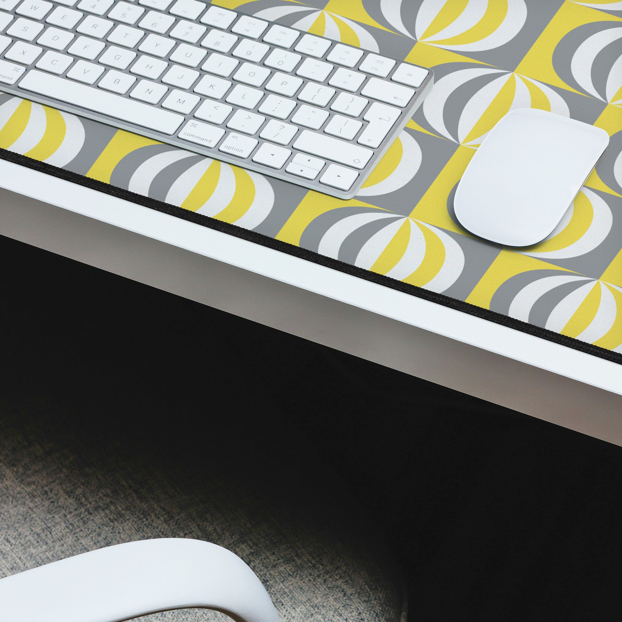 Mid-Century Retro Vintage Extra-Large Desk Mat – 16x32 | Non-Slip Workspace Protector with Stylish Design for Home Office, Gaming & Crafting