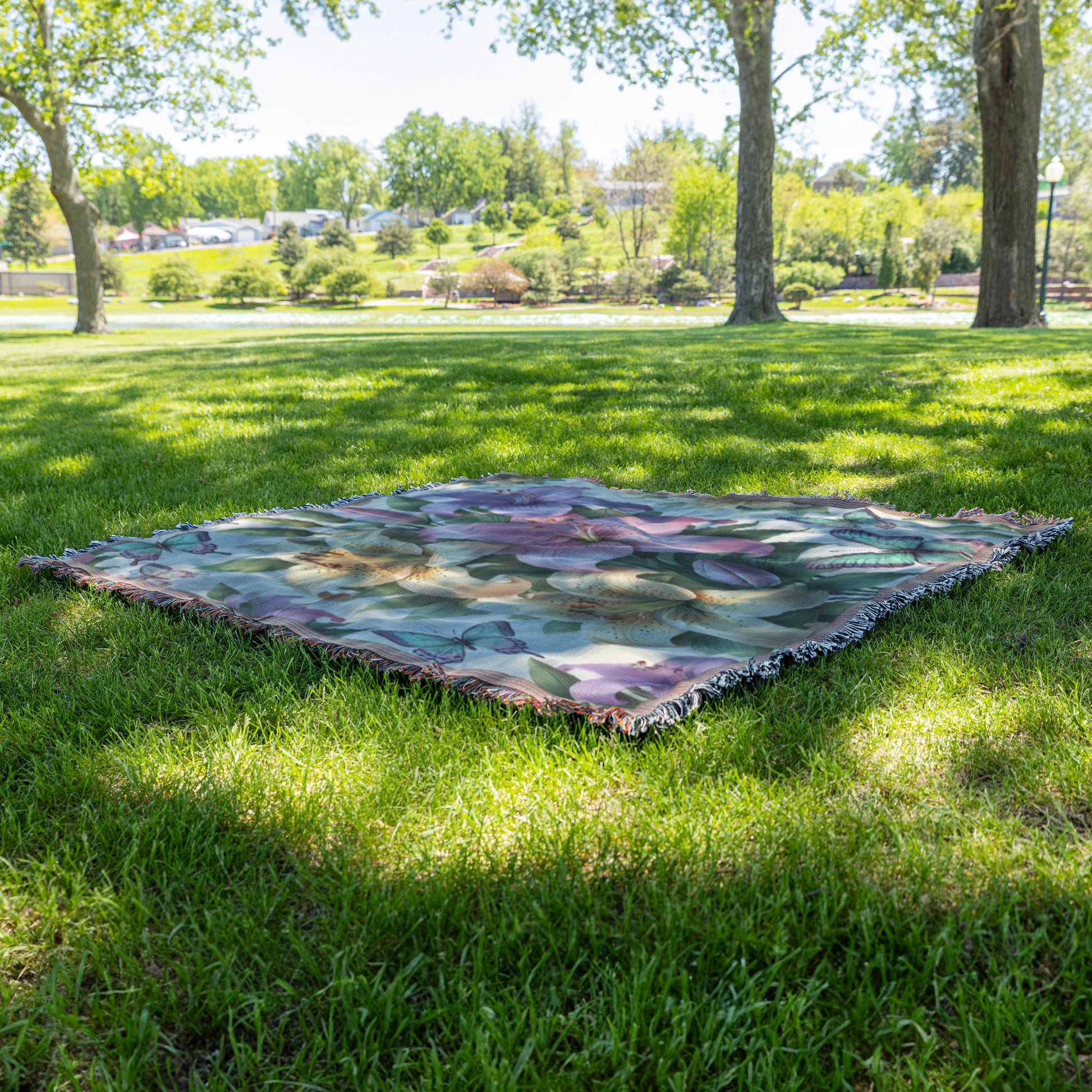 Tiger Lily Floral Woven Blanket 50x60 - Ultra Soft and Cozy Throw Blanket for Home Decor | Perfect for Couch, Bed, and Outdoor Use | Stylish and Durable Woven Design - MRSBYVALLE