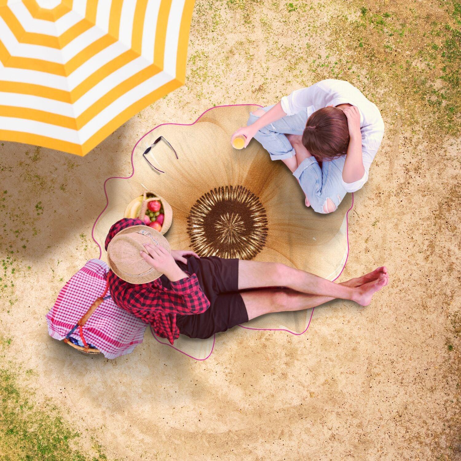 Beach Towel Beach Bliss Beige Flower Shaped Towel for Stylish Summer Lounging Perfect for Beach Trips, Poolside Relaxation, and Tropical Escapes - MRSBYVALLE