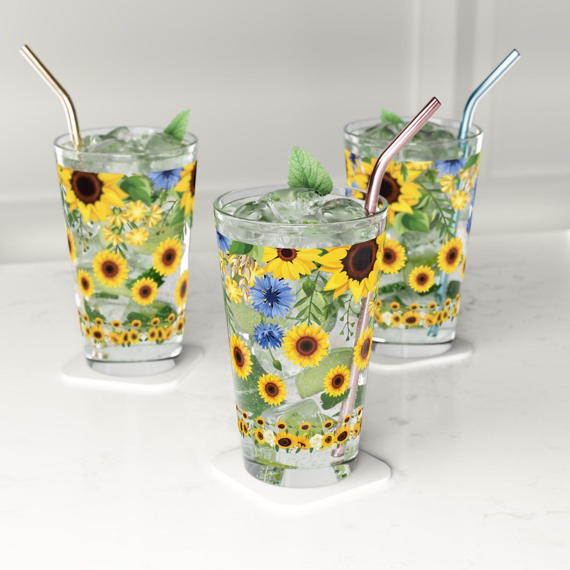 Sunflowers 16oz Pint Glass Elegant Drinkware Inspired by Classic Art | Ideal for Home Bar, Kitchen, Gifts Durable Artistic Beer Glasses Perfect Gift Item Dishwasher Party Drinkware, Cocktail, Wedding Perfect for Parties Glassware, New House Gift - MRSBYVALLE